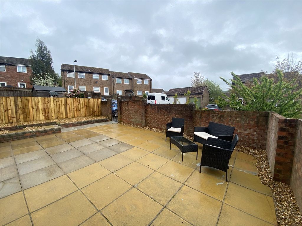 Property photo 3 of 15 Picture No. 25