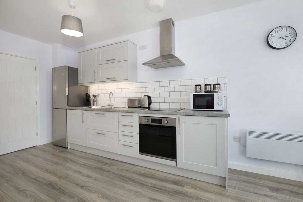 Property photo 2 of 12 Gb1_8729