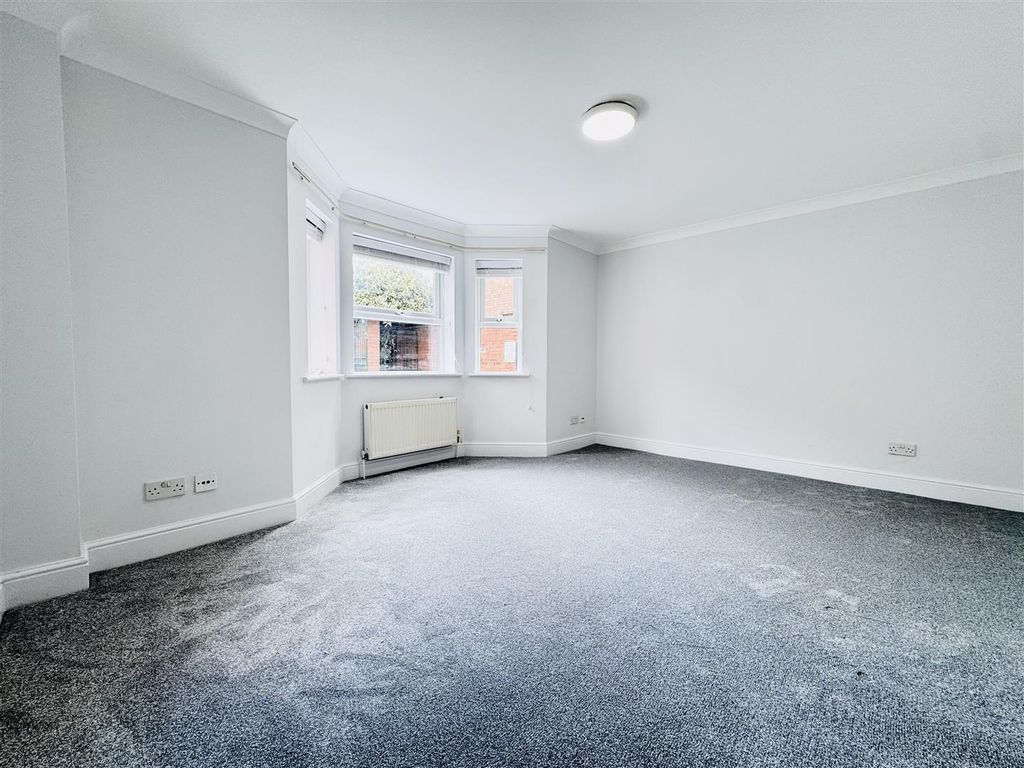 Property photo 3 of 8 Img_4811.Jpeg