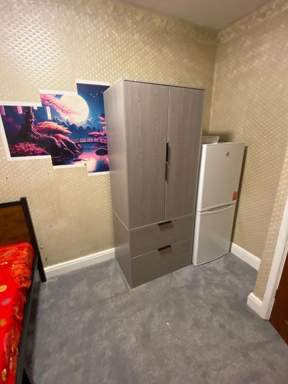 Property photo 3 of 3