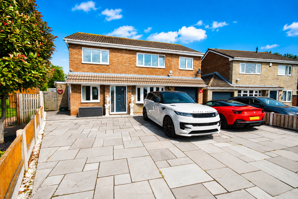 Property photo 3 of 48 Front 2