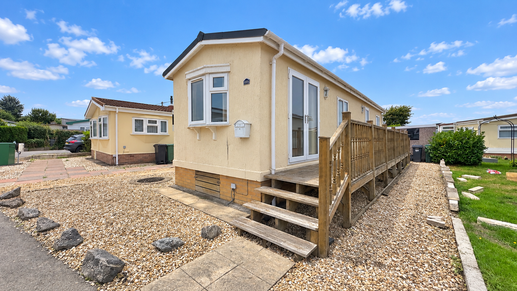 Property photo 1 of 18 6A55989A-A721-4B58-Bac0-82C67B74471B