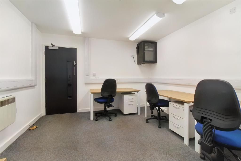 Property photo 2 of 7