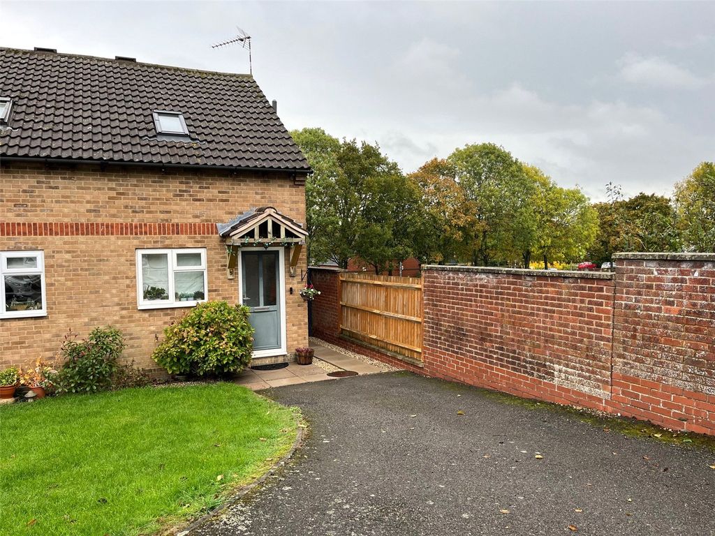 Property photo 1 of 16 Picture No. 18