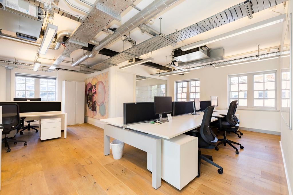 Property photo 2 of 5