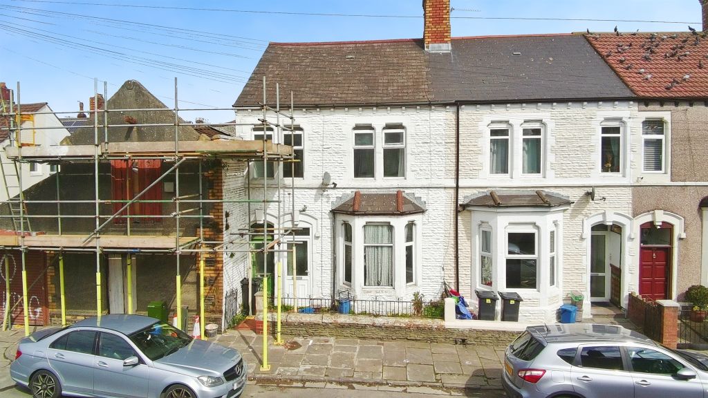 Property photo 1 of 17