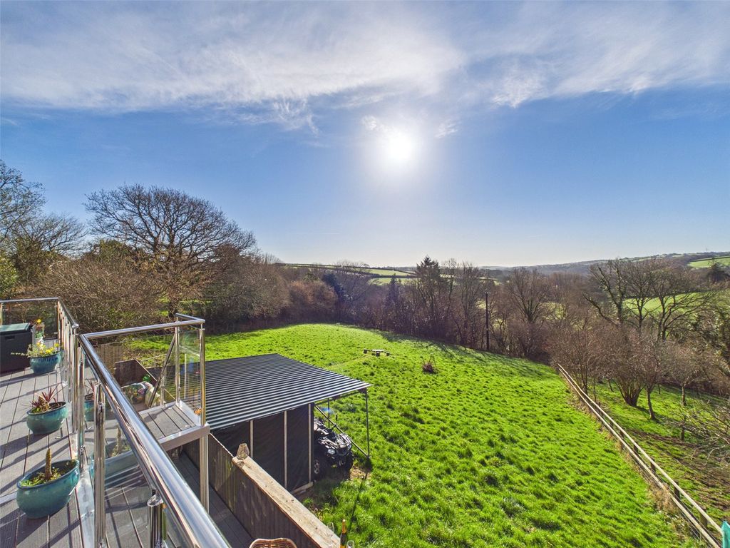 Property photo 3 of 20 Picture No. 19