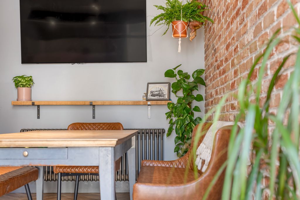 Property photo 3 of 46 Lifestyle