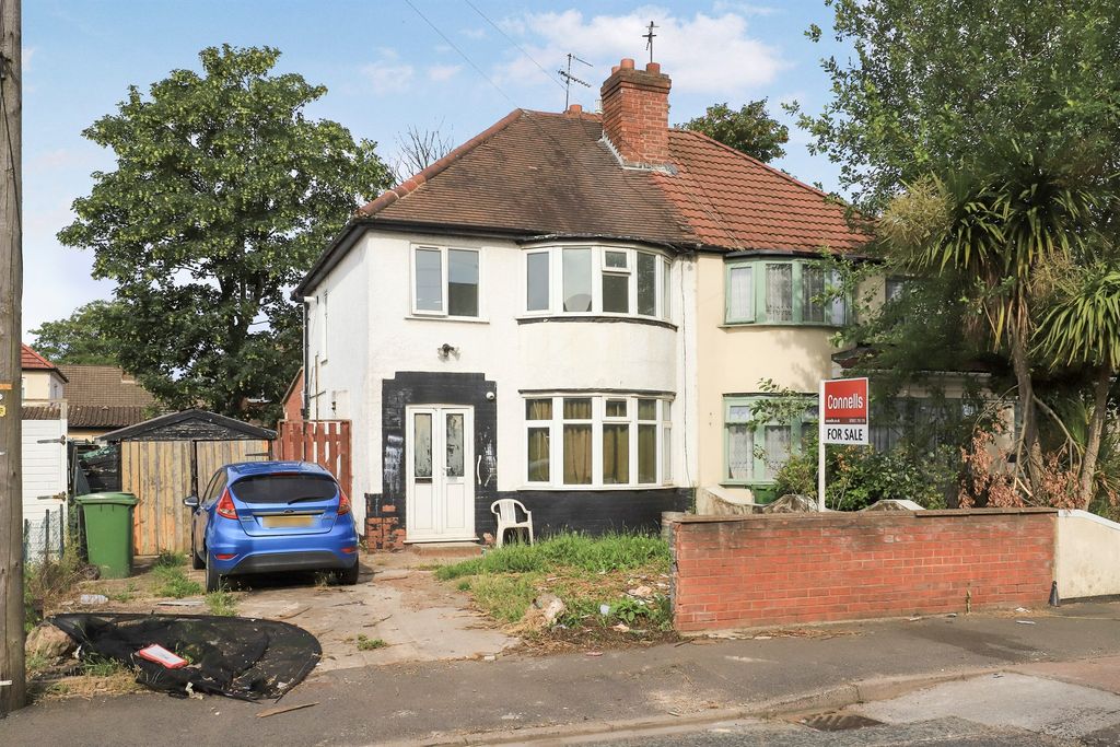 Property photo 1 of 18