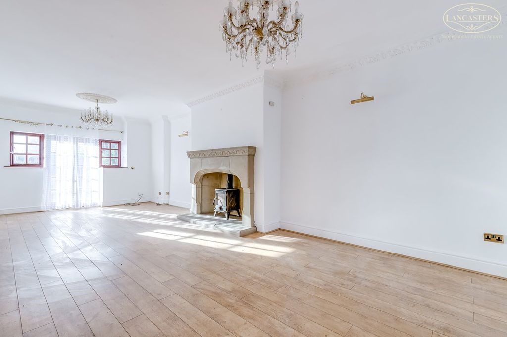 Property photo 2 of 27 Reception Room 1