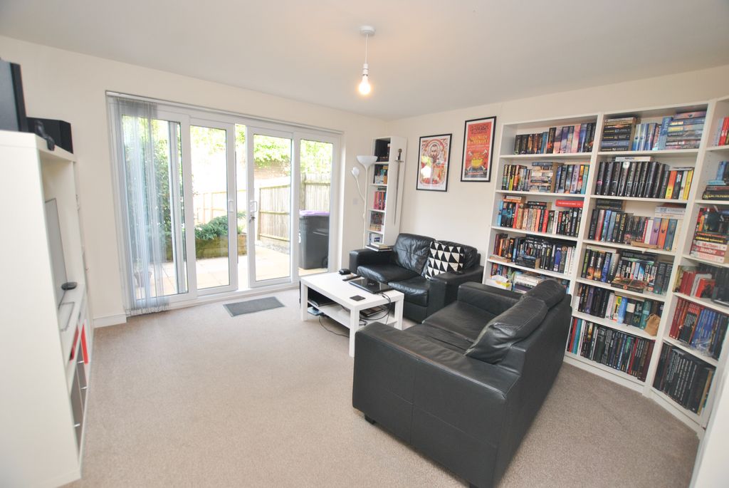 Property photo 3 of 14 Lounge_Edited