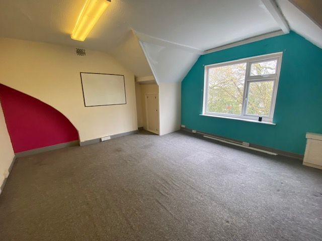 Property photo 2 of 3