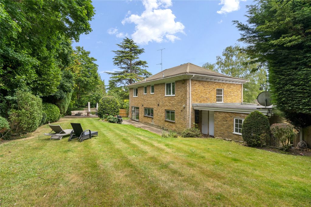 Property photo 1 of 15 14