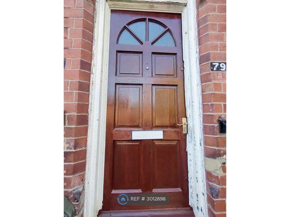 Property photo 2 of 26