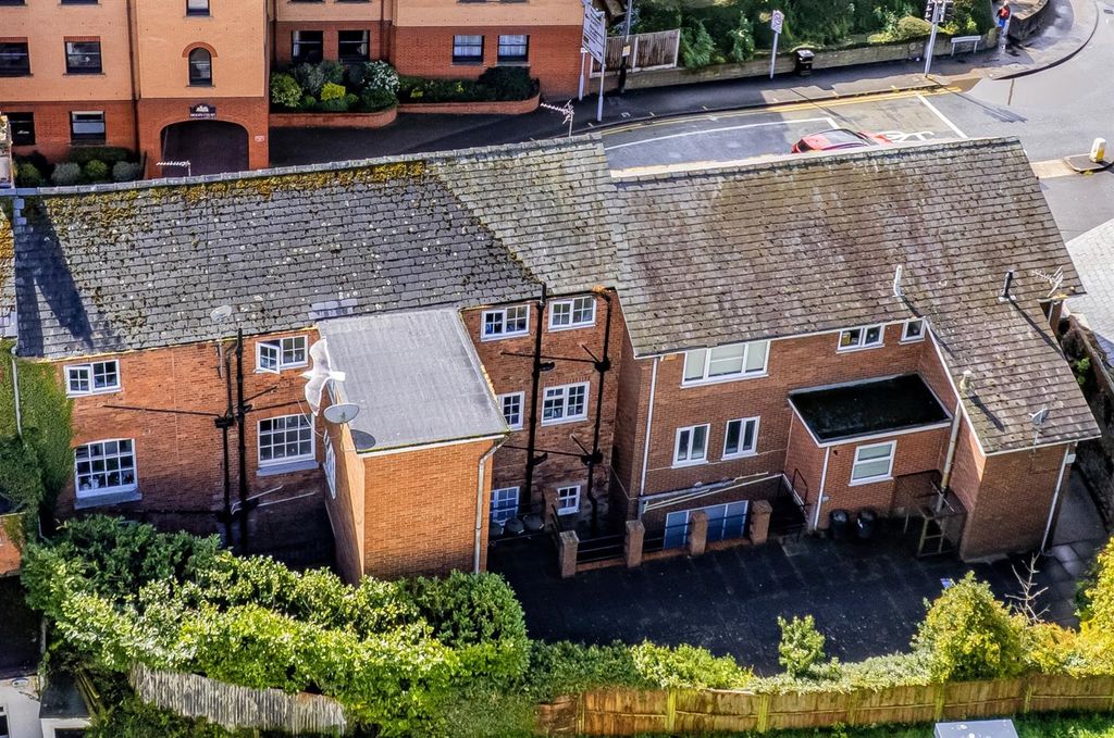 Property photo 3 of 6 Photo 3.Jpg