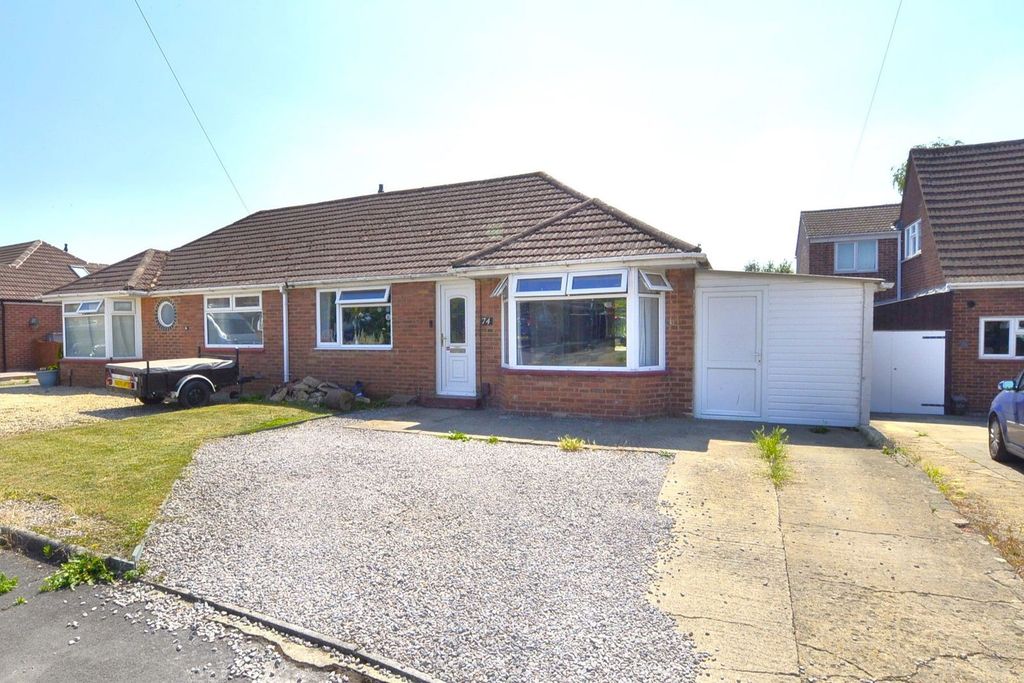 Property photo 2 of 18