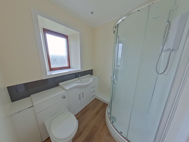 Property photo 3 of 5 Photo 5