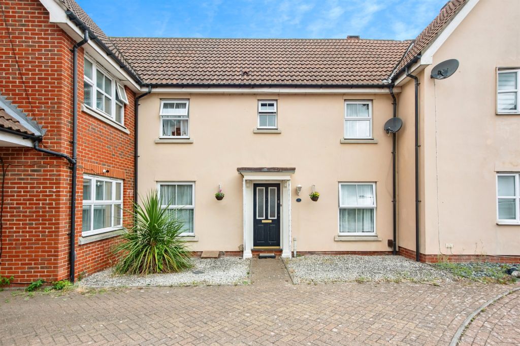 Property photo 1 of 17