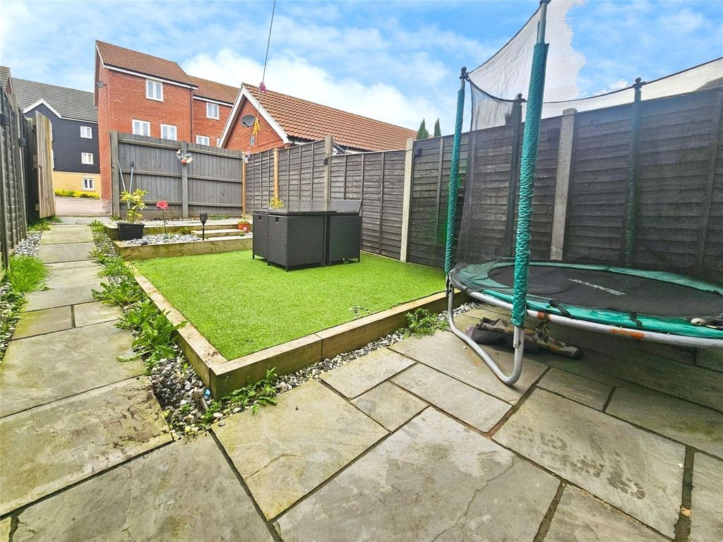 Property photo 3 of 14 Picture No. 15