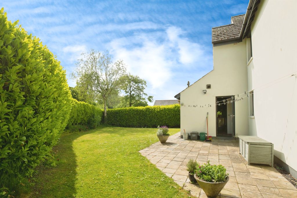 Property photo 3 of 30