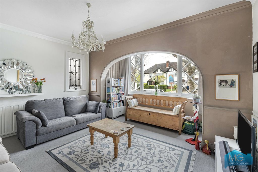 Property photo 2 of 26 Picture No. 04