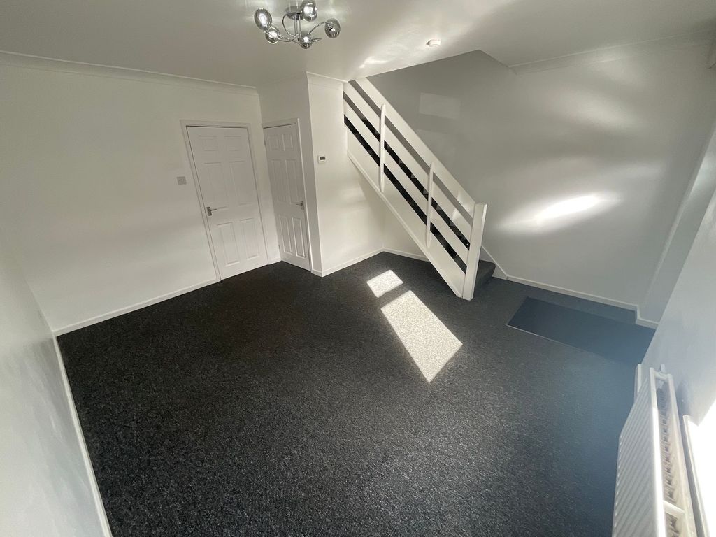 Property photo 2 of 12 Living Room