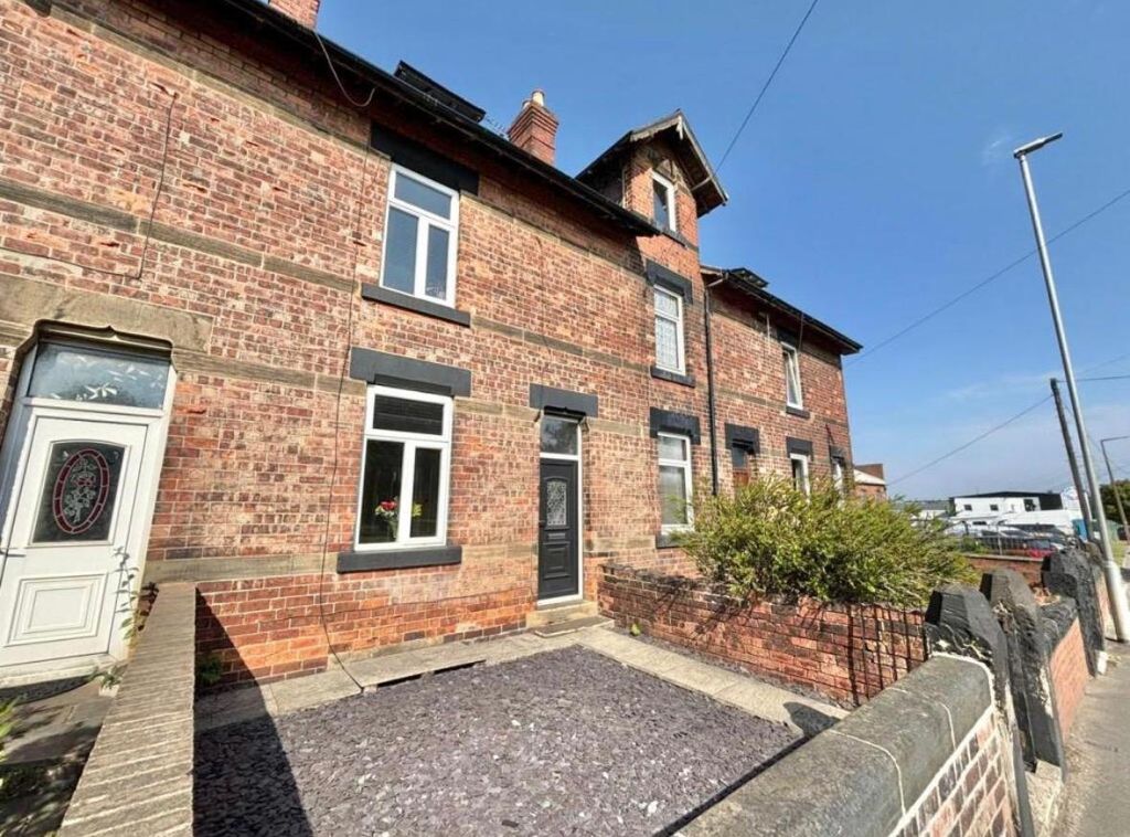 Property photo 1 of 9