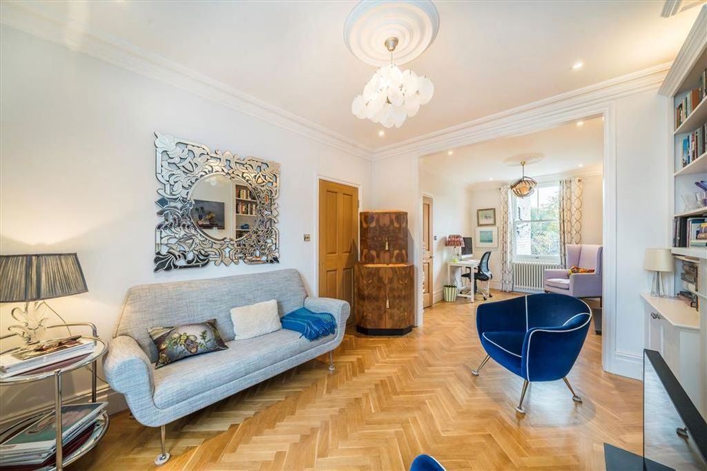 Property photo 3 of 13