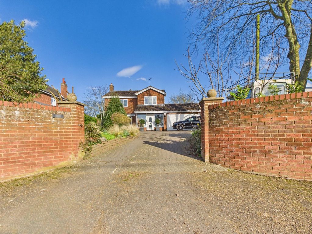 Property photo 1 of 31