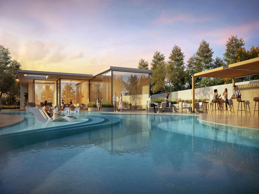 Property photo 2 of 20