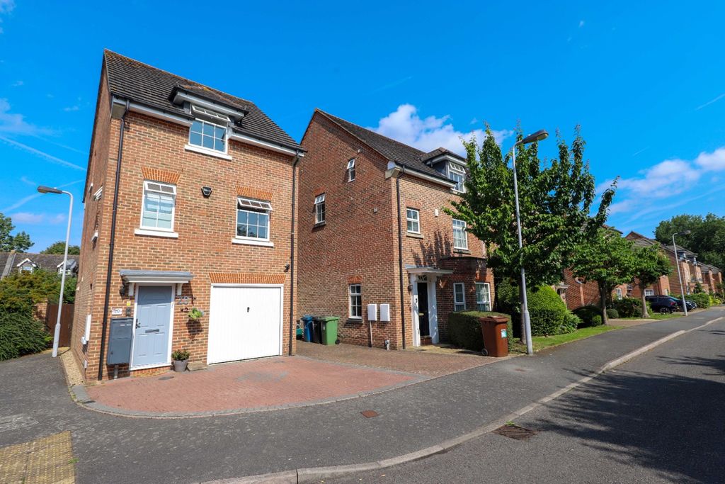 Property photo 1 of 14 4225080