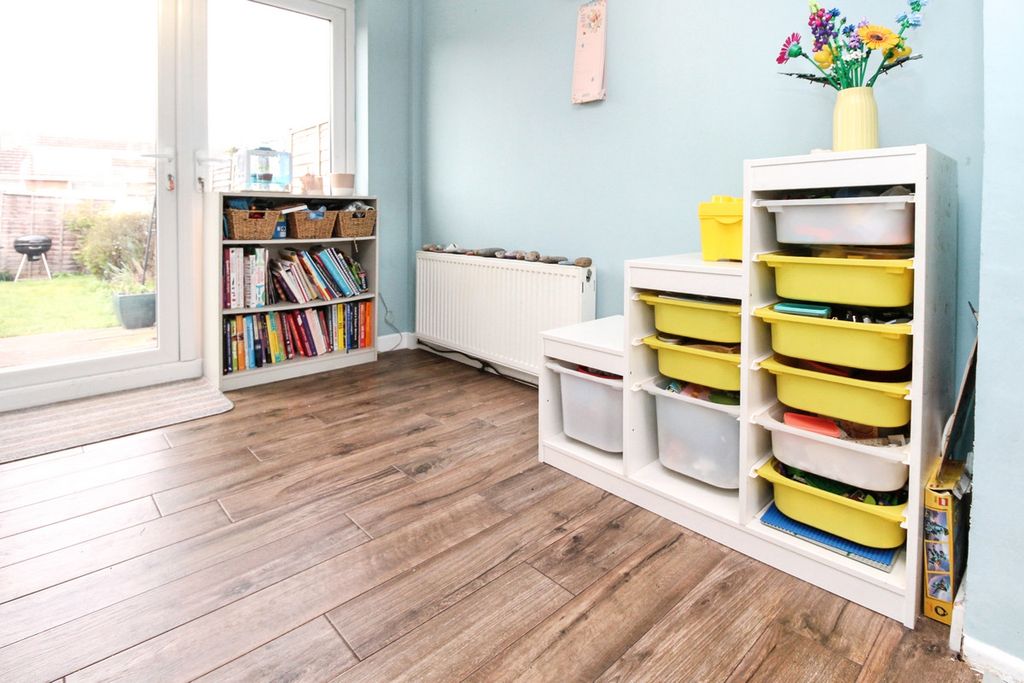 Property photo 3 of 14