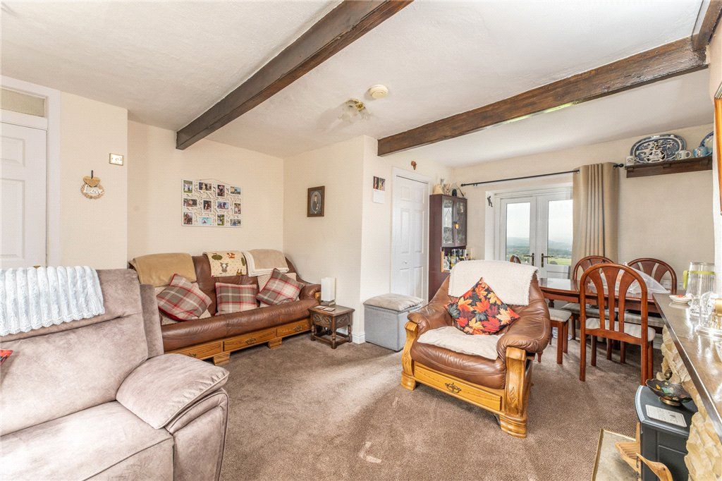 Property photo 2 of 17 Haworth Road
