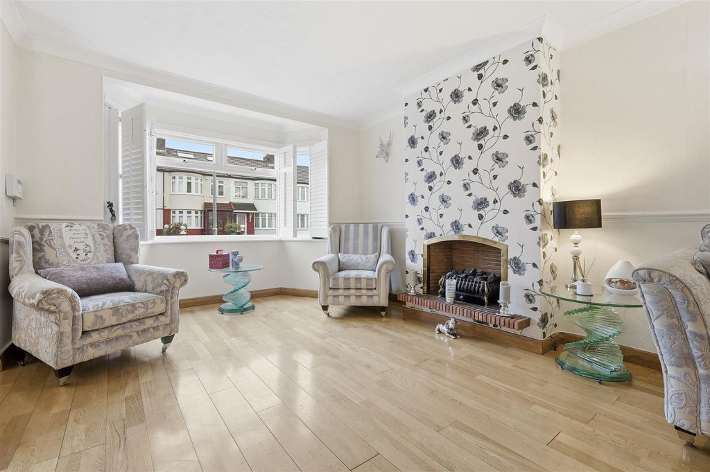 Property photo 3 of 26 Img_5824.Jpg