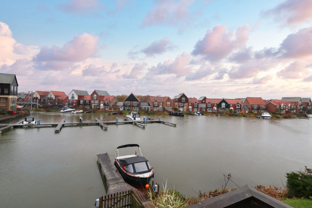 Property photo 2 of 16 Img_5628 (1)