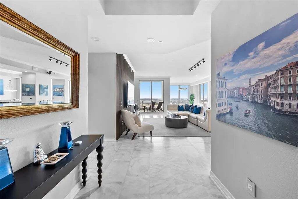 Property photo 2 of 20 <Alttext/>