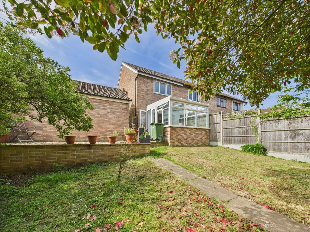 Property photo 2 of 11