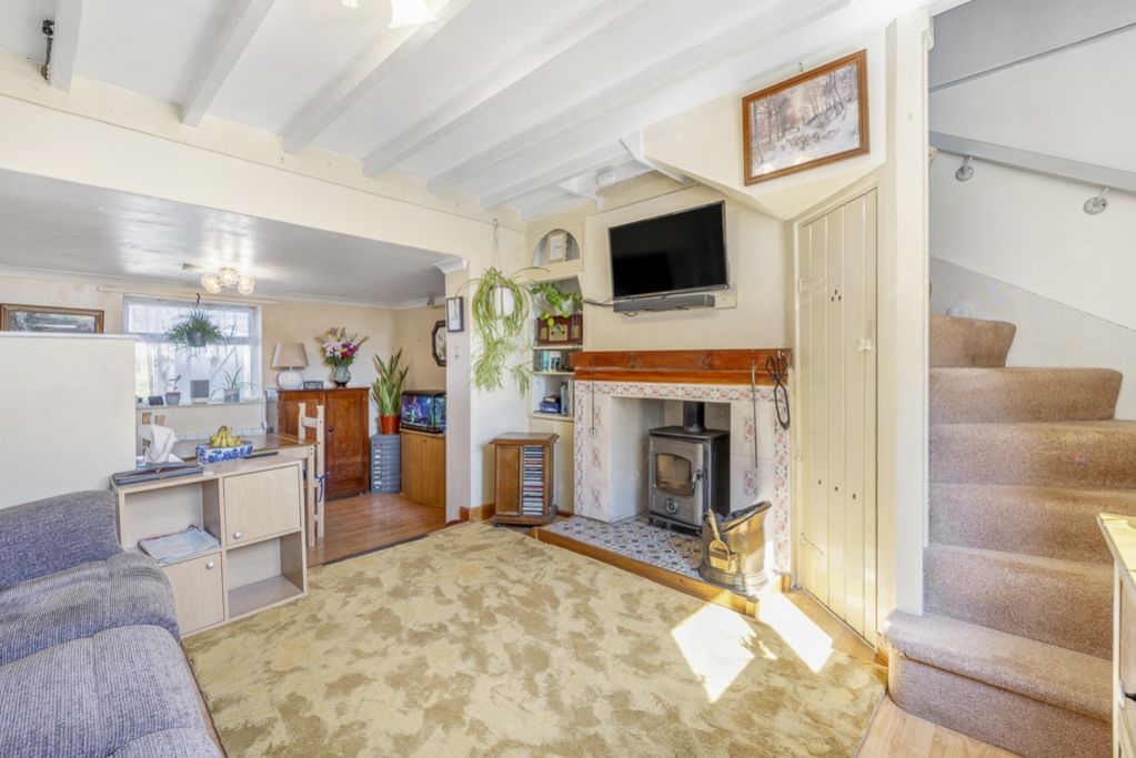 Property photo 2 of 29 51 Roman Bank (Saracens Head)-25