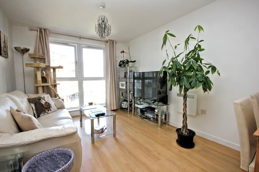 Property photo 3 of 6