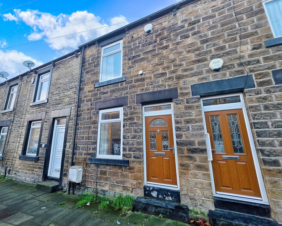 Property photo 1 of 12