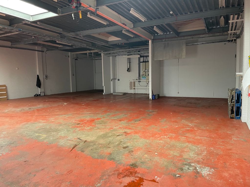 Property photo 2 of 3