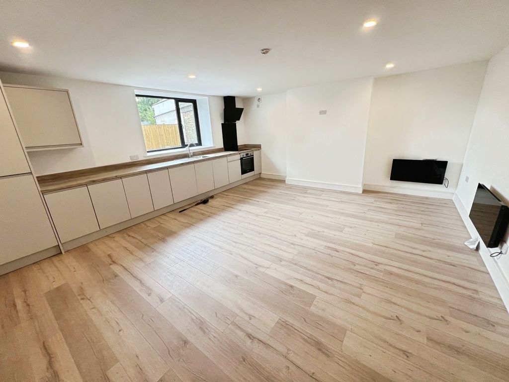 Property photo 2 of 15 Lounge Kitchen Dining Area