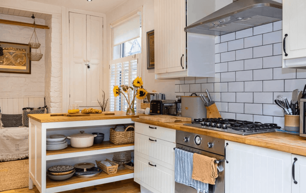 Property photo 1 of 9 Shardeloes Rd, London Se14 6Sl, UK