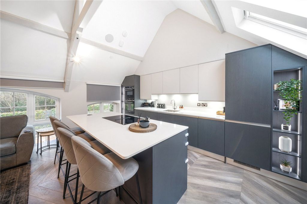 Property photo 3 of 11 Picture No. 06