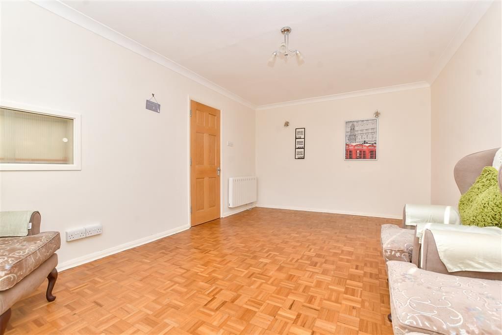 Property photo 3 of 10 Living Room