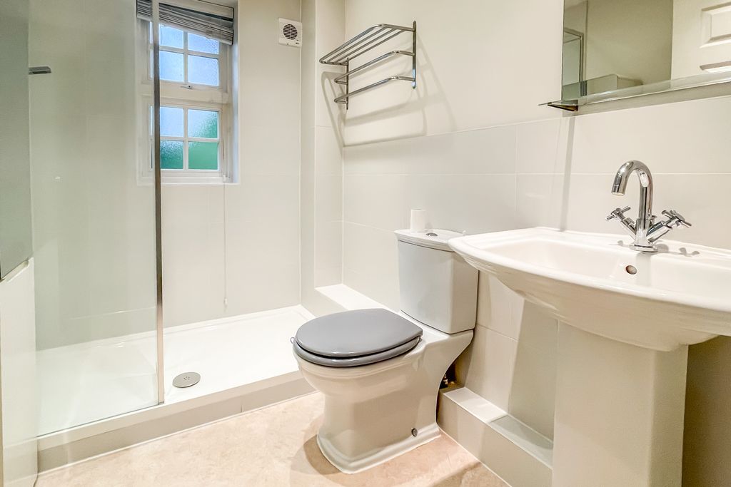 Property photo 3 of 9 Shower Room