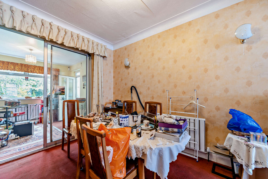 Property photo 3 of 13