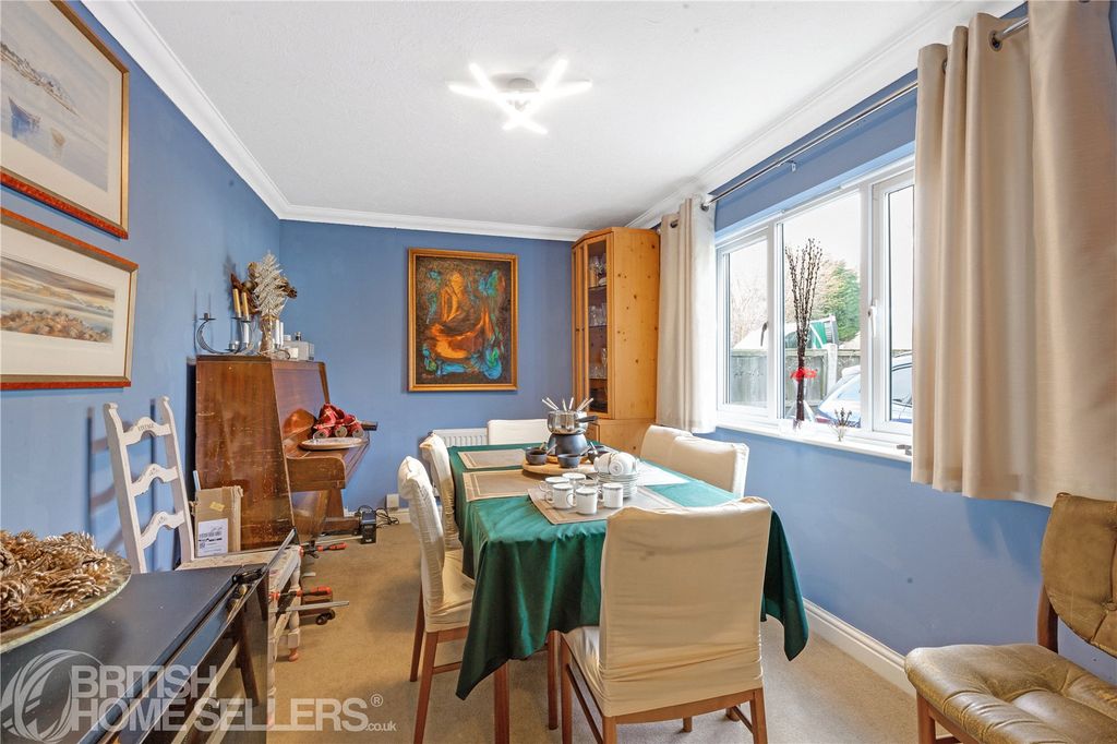 Property photo 3 of 13 Picture No. 32