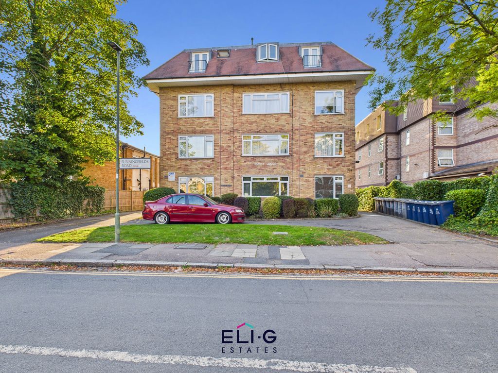 Property photo 1 of 10 Purpose Built Two Bed Apartment Backing Onto Sunny Hill Park