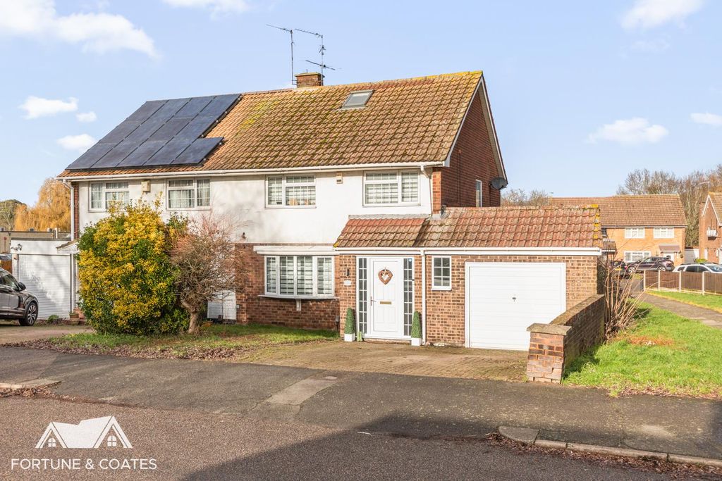 Property photo 1 of 21 Sakinscroft_21.Jpg